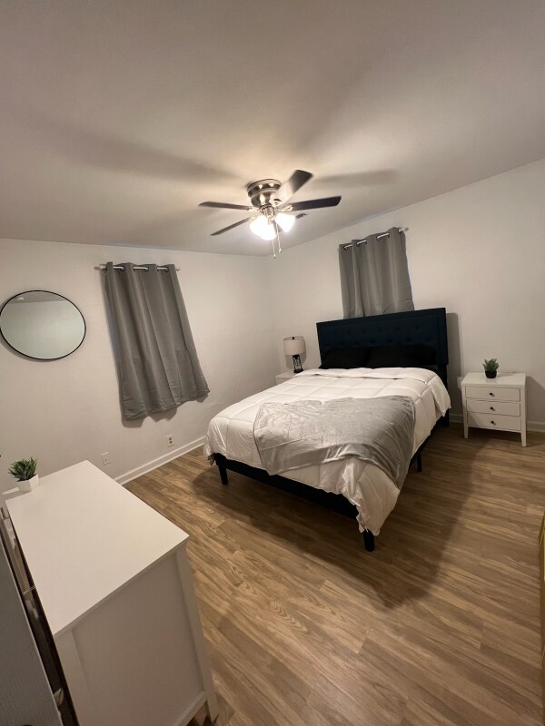Foto del edificio - 337 Woodview Ave