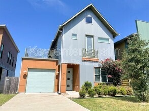 Building Photo - 6112 Seville Dr