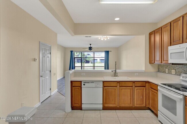 Foto del edificio - 7518 Red Crane Ln