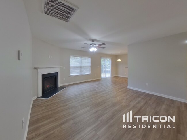 Foto del edificio - 709 Brighton Ridge Ct