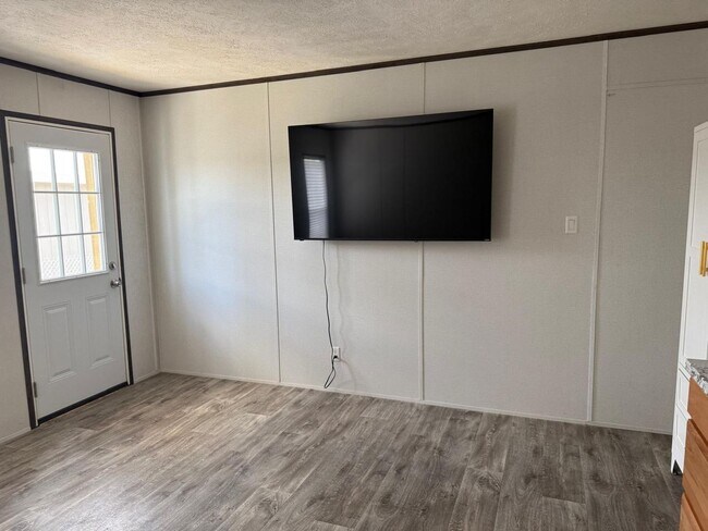 Foto del edificio - 1824 Rd 5730