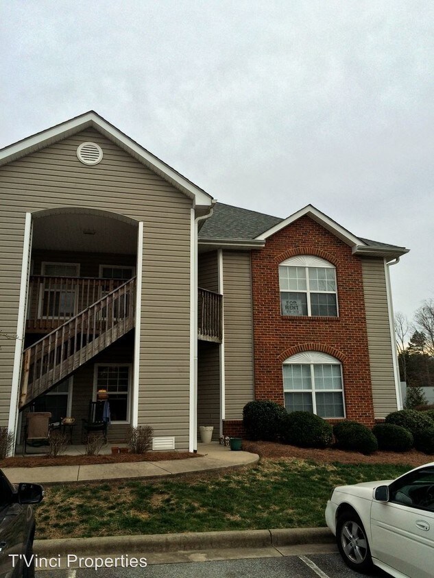 Primary Photo - 2620 Ingleside Dr
