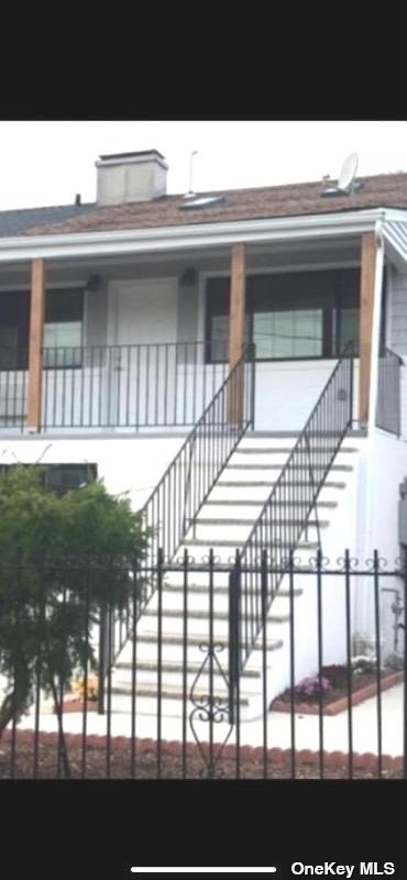 Primary Photo - 69-50 De Costa Ave