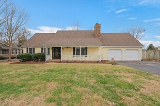 Building Photo - 1745 Ewing Ford Rd