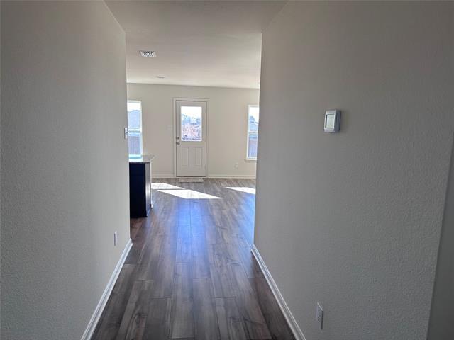 Building Photo - 2117 Carbon Dr