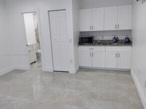 Building Photo - 11821 SW 187th Terrace