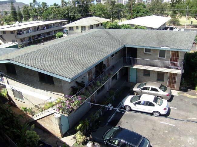 Building Photo - 711 Olokele Ave
