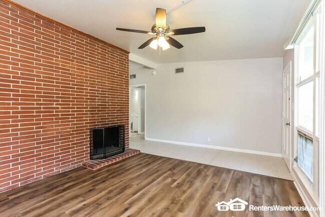 Building Photo - Nice Home in Cedar Hills