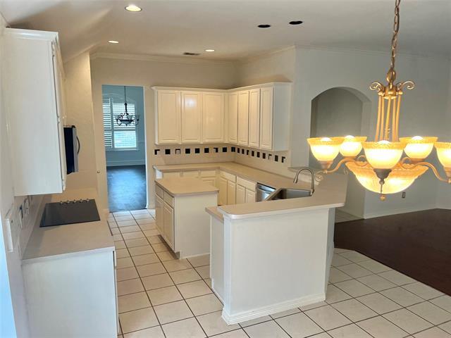 Building Photo - 3013 Edwards Dr