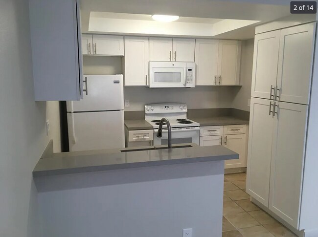 Kitchen - 10797 San Diego Mission Rd