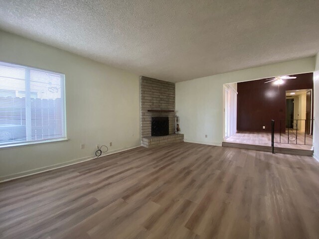 Foto del edificio - Charming and Well-Maintained 3-Bedroom, 2-...