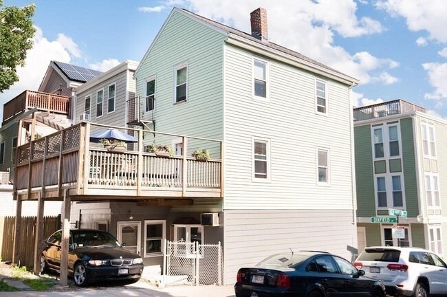 Photo - 2 Dixfield St House