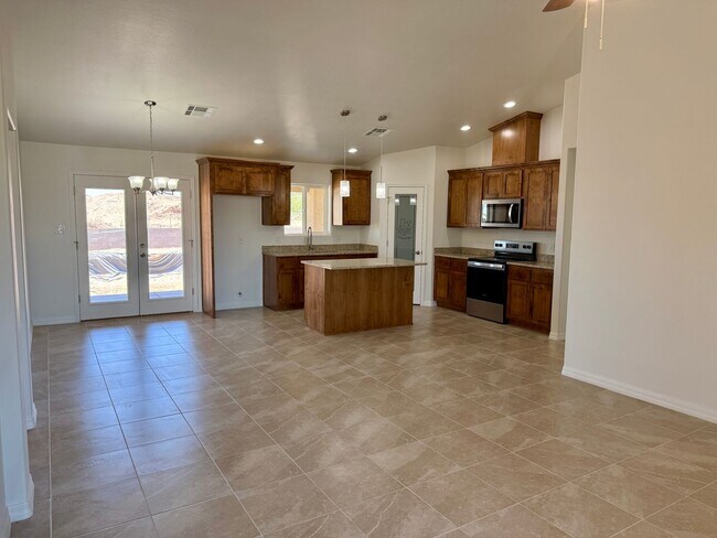 Building Photo - 10857 Silver Spur Dr