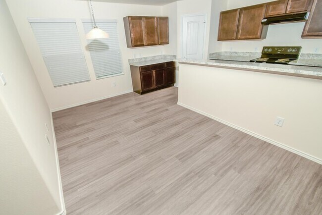 Foto del edificio - Green Lake Meadow - 10363 Green Branch, Sa...
