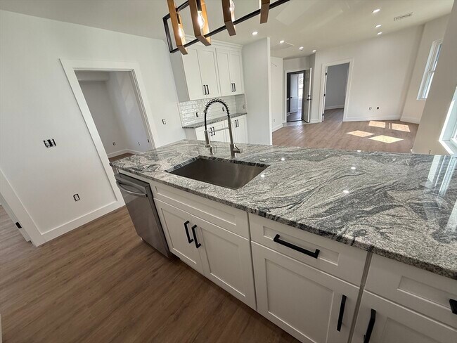 Foto del edificio - 94-96-96 Francis St