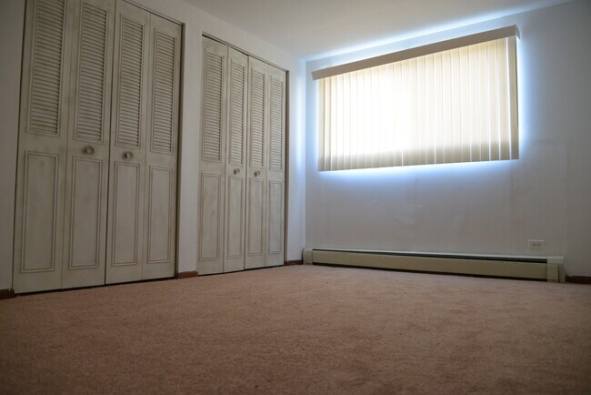 Foto del edificio - 1440 Willow Ln