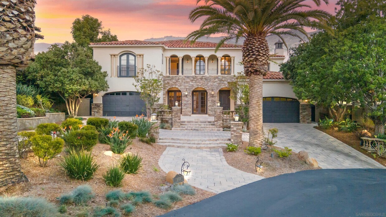Primary Photo - 5113 Meadows Del Mar