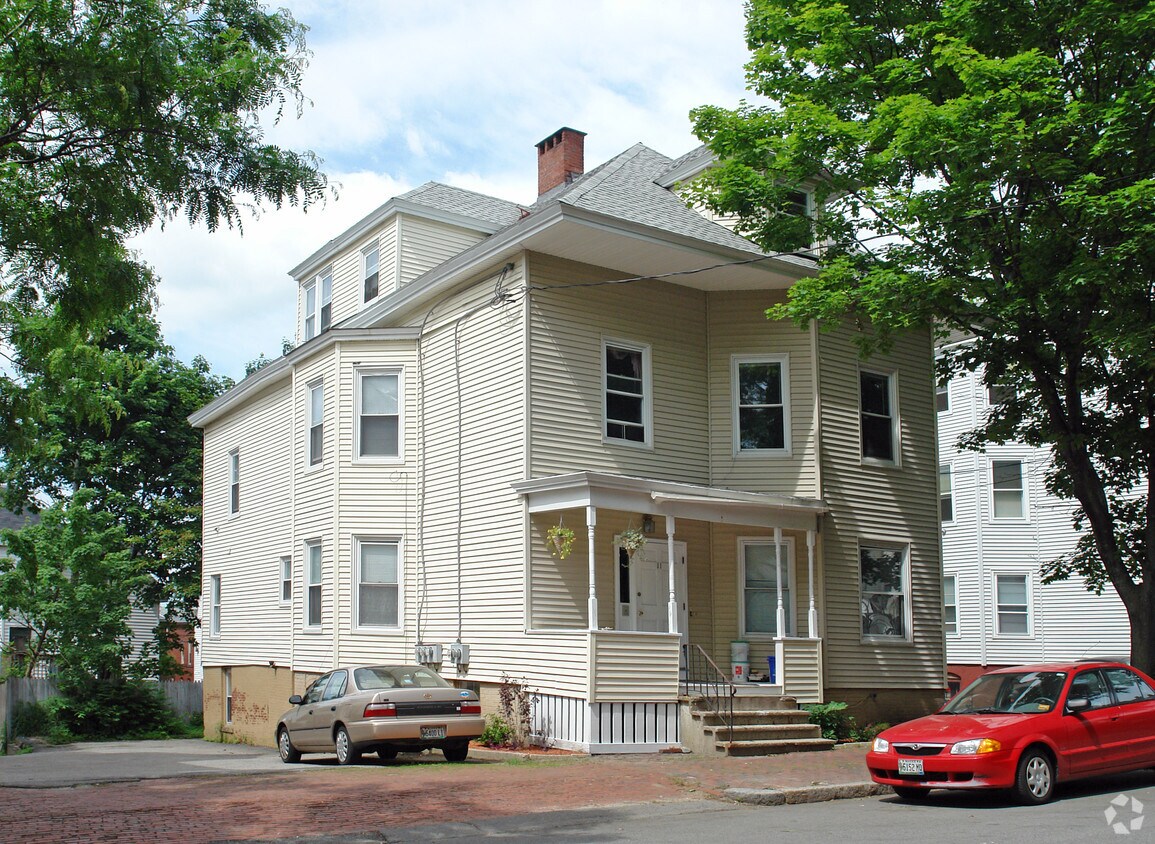 Primary Photo - 11 Sherman St