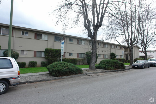 Building Photo - Cheri Lin Apartments