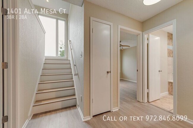 Foto del edificio - 1401 Alta Mesa Ct