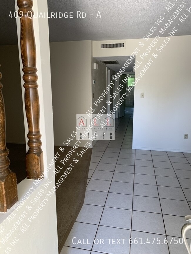 Building Photo - 409 Quailridge Rd