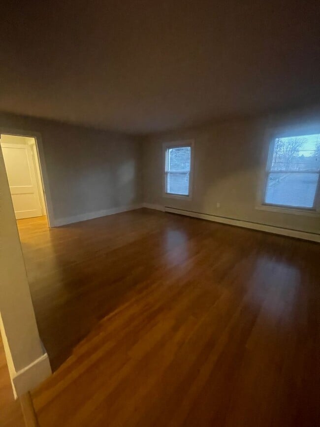 Foto del edificio - 239-243 Elm St.