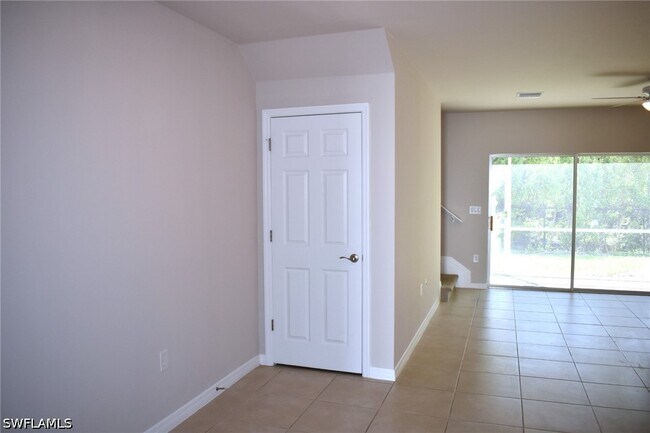 Foto del edificio - 15269 Wildflower Cir