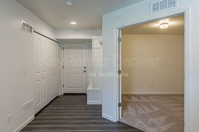 Foto del edificio - 5415 W 97th Ave