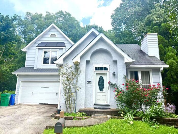 Foto principal - 2847 Ashbury Heights Rd