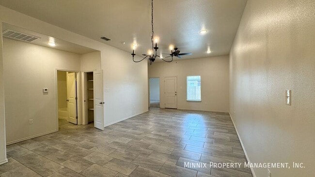 Building Photo - 5510 Kemper St