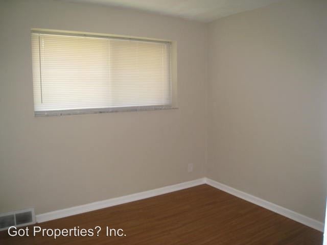 Building Photo - 2440 Shannon Ave