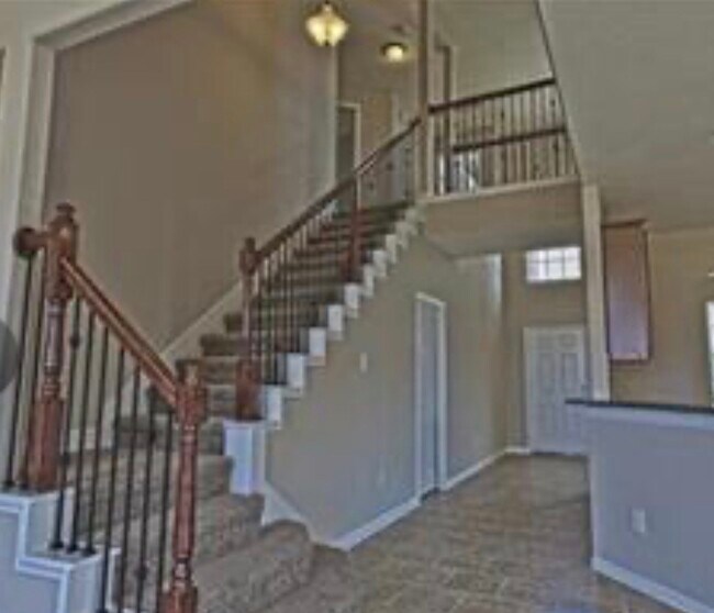 Building Photo - 11607 Balthamwood Ln
