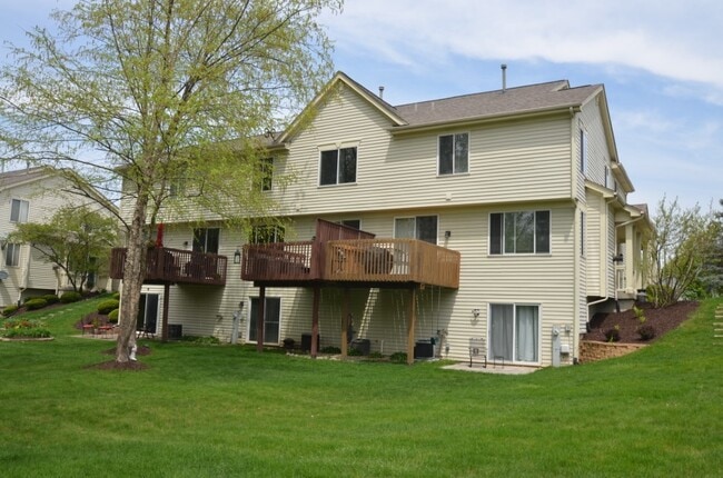 Building Photo - 6229 Commonwealth Dr