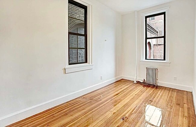Building Photo - 149 Sullivan St