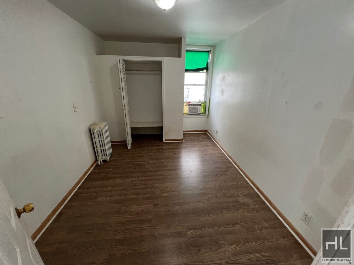 Primary Photo - ELSMERE PLACE