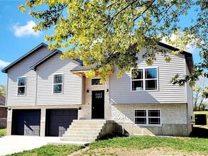 Building Photo - 216 Sellman St