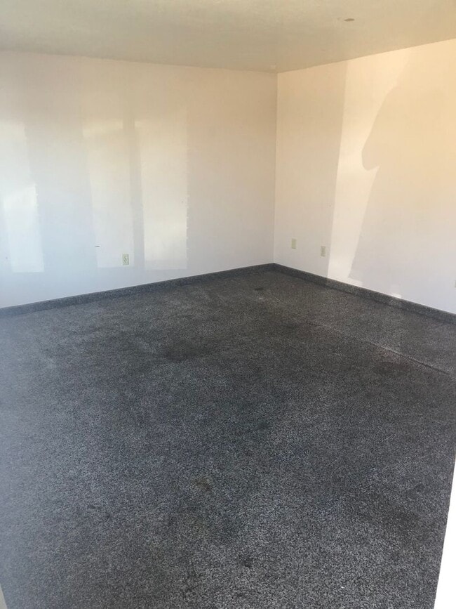 Building Photo - 449 E 1220 S - 1