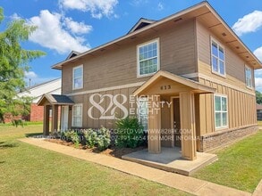 Building Photo - 611-613 Welston Cir