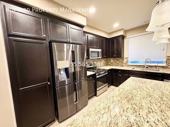 Foto del edificio - 5663 Daylily St