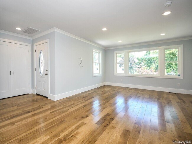 Foto del edificio - 59 Hickory Rd