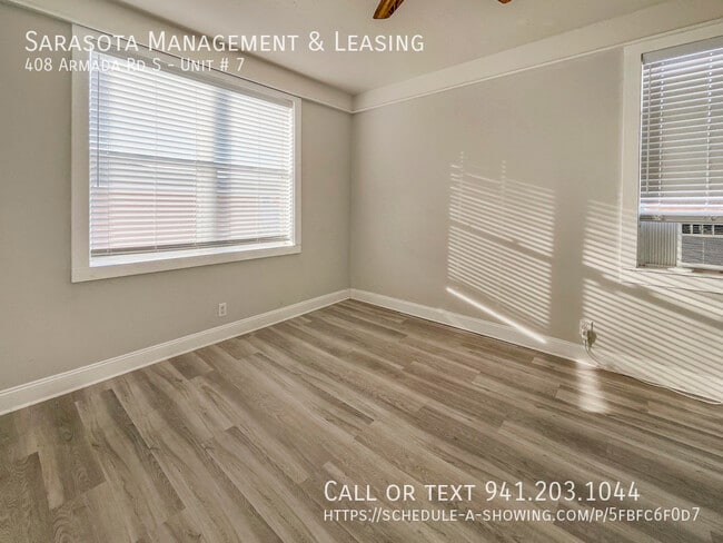 Building Photo - 408 Armada Rd S