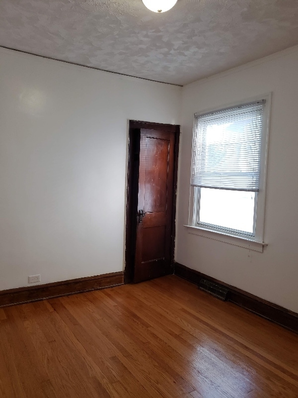 Building Photo - 12112 S Yale Ave