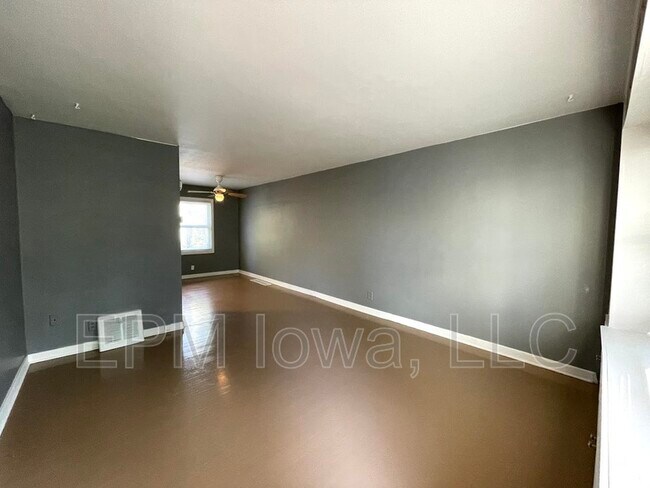 Foto del edificio - 221 Madison St
