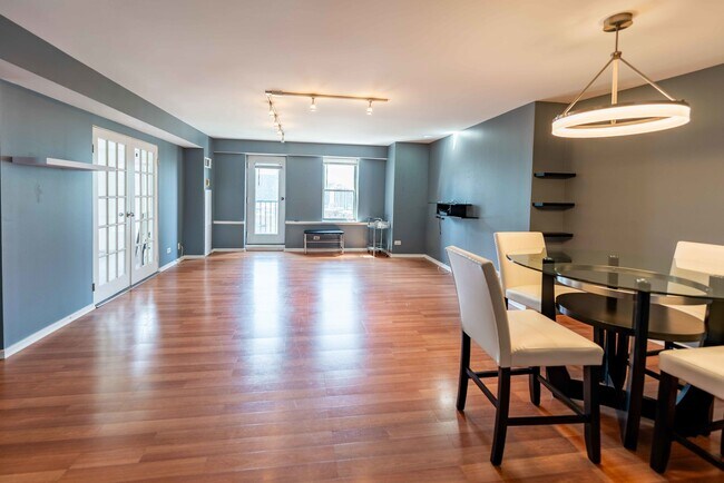 Foto del edificio - 40 E 9th St