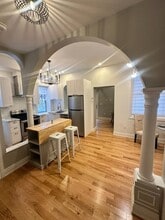 Building Photo - 157 James St