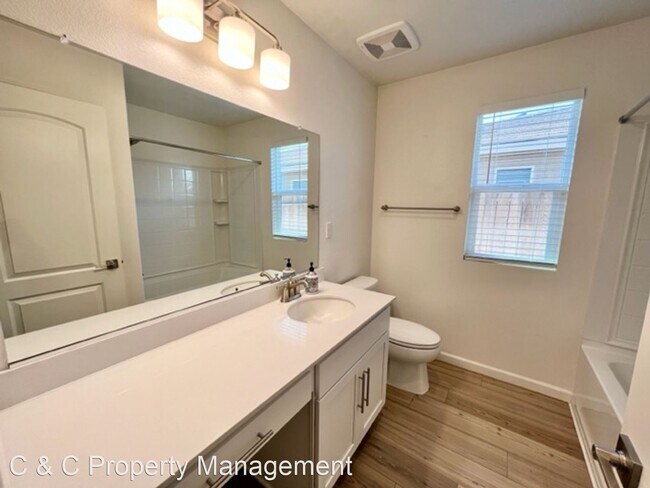Foto del edificio - 3 br, 2 bath House - 6880 E Dwight Way