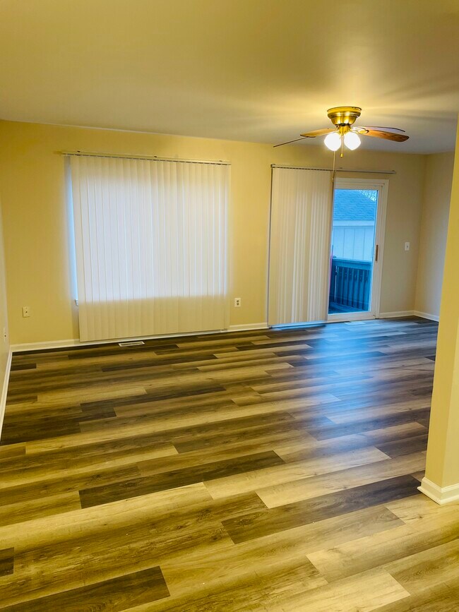 Foto del edificio - 5653 Harrison St
