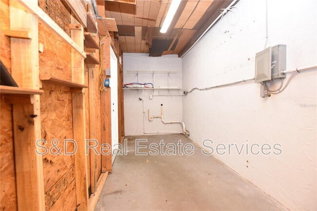 Building Photo - 2211 9th St SE