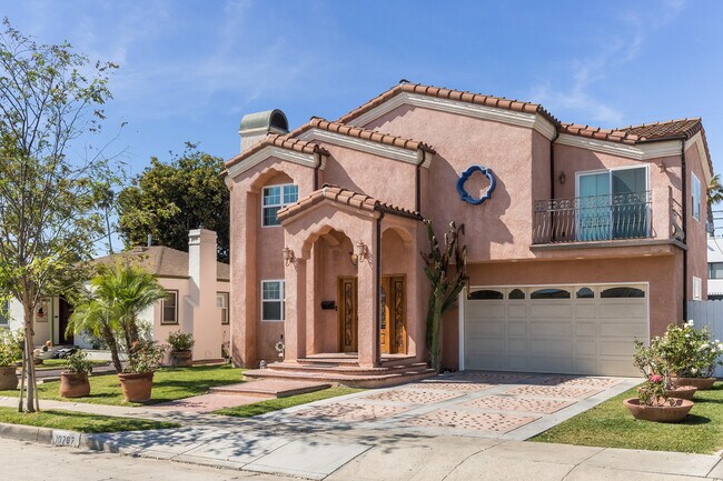 Foto del edificio - 10767 Oregon Ave