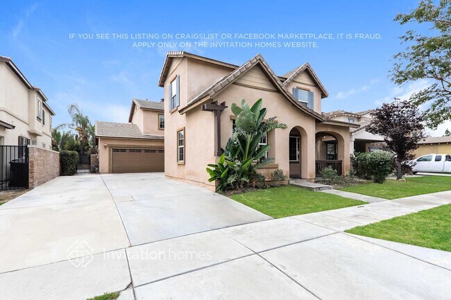 Foto del edificio - 12579 Chimney Rock Dr